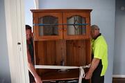 houston-movers-do-heavy-lifting.jpg